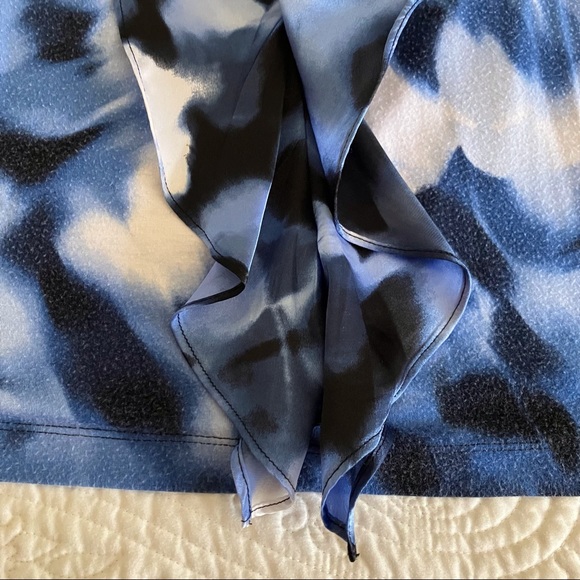 Alfani Stretch Racer back V-neck Tank top with ruffle Size M - Picture 4 of 11